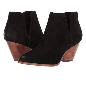 Frye reina cut out bootie